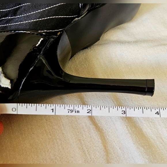 Pinstripe and black patent stiletto boots - Picture 6 of 8